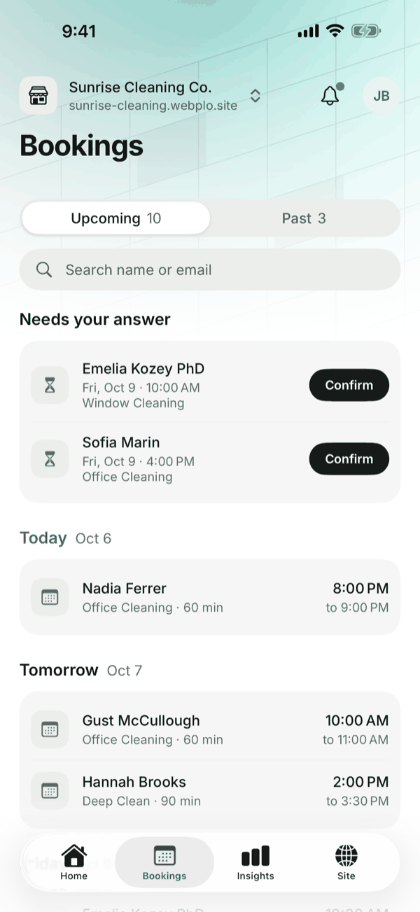 The Bookings screen of the Webplo app
